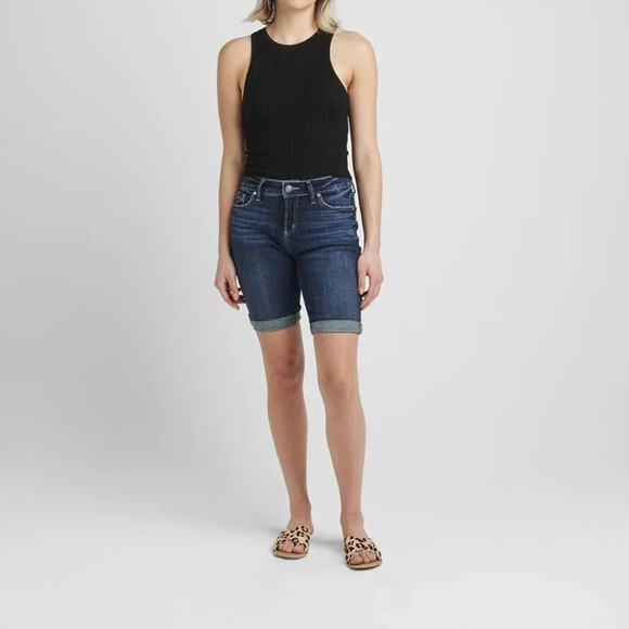 Silver Suki Mid Bermuda Dark Wash Shorts - Size 26 - Picture 1 of 10